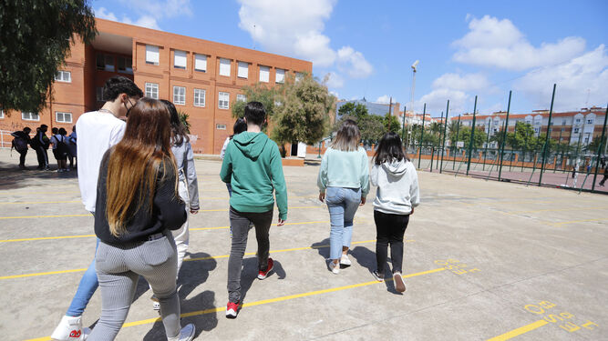 El consumo de tabaco y de cannabis entre el alumnado cae a mínimos históricos
